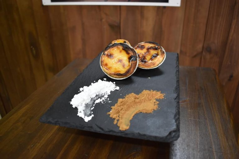 Amantes de la comida Portugesa pollos asados y comida casera para llevar 5 768x512