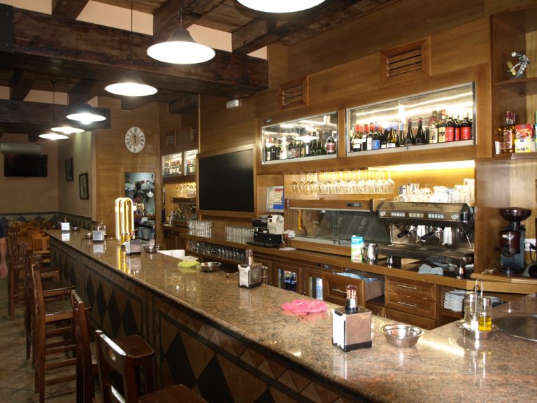 Meson restaurante Pata Negra almendralejo tapear comer 7 1 768x576