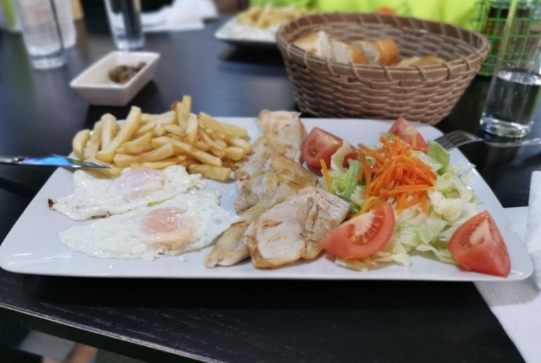 Restaurante camping Merida 2 768x516