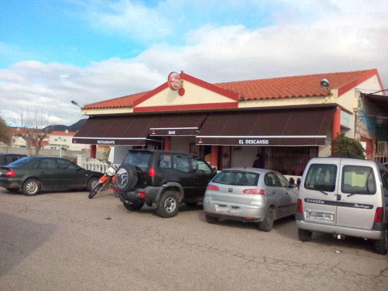 restaurante cafeteria el descanso Almoharin 1 1 768x576