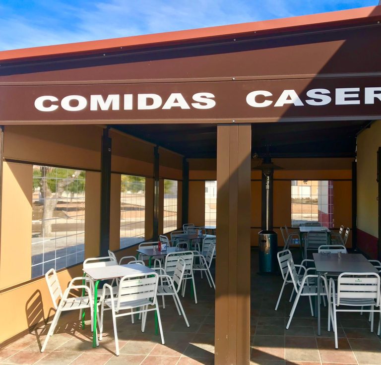 restaurante cafeteria el descanso Almoharin 3 1 768x736