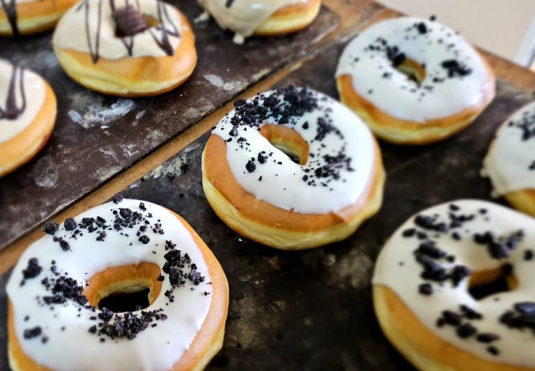 Panaderia bolleria y dulces artesanales en Almoharin 10 768x532