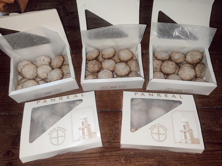 Panaderia bolleria y dulces artesanales en Almoharin 17 768x576